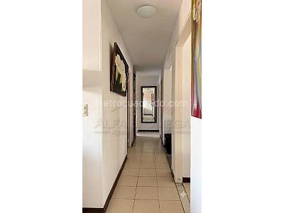 Apartamento de 3 alcobas en venta en El Vergel, Ibagué, 92 m² · foto 5 de 11