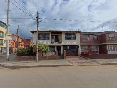 Casa de 4 alcobas en venta en Los Zipas, Chía, 173 m² · foto 2 de 16