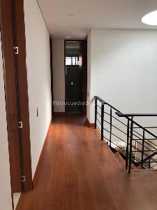 Casa en arriendo en Chunugua, Cajicá · foto 3 de 14