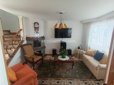 Casa de 3 alcobas en venta en Ponylandia, Chía, 120 m² · foto 4 de 20