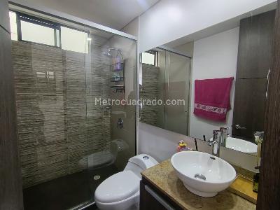 Apartamento de 3 alcobas en venta en Conjunto Downtown, Cajicá, 86 m² · foto 8 de 12
