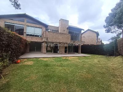 Casa de 3 alcobas en venta en Bosque De La Montaña, Cajicá, 190 m² · foto 2 de 20