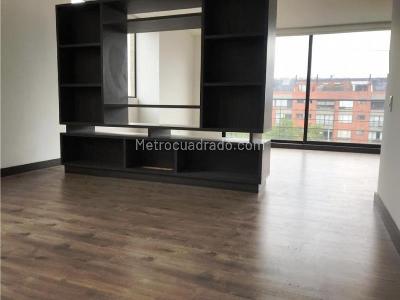 Apartaestudio en venta en San Patricio, Bogotá, 68 m² · foto 3 de 18