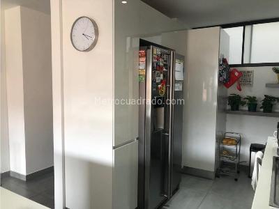 Apartamento en venta en San Patricio, Bogotá · foto 4 de 10