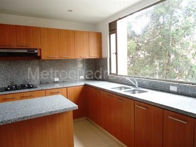 Apartamento de 3 alcobas en venta en Montearroyo, Bogotá, 270 m² · foto 10 de 20