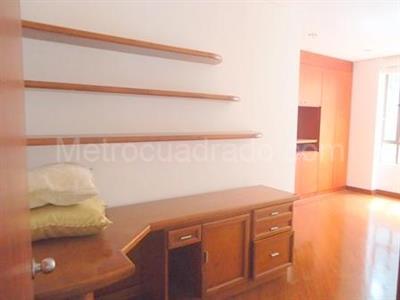 Apartamento de 3 alcobas en venta en Montearroyo, Bogotá, 270 m² · foto 15 de 20