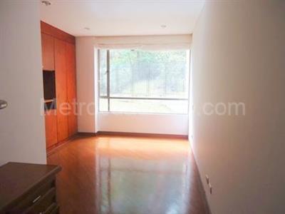 Apartamento de 3 alcobas en venta en Montearroyo, Bogotá, 270 m² · foto 2 de 20