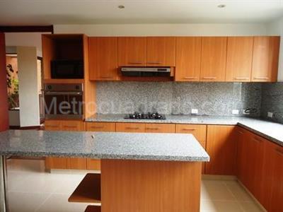 Apartamento de 3 alcobas en venta en Montearroyo, Bogotá, 270 m² · foto 16 de 20
