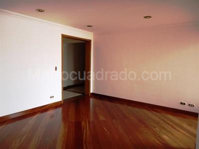 Apartamento en venta en Sierras Del Moral, Bogotá · foto 3 de 19