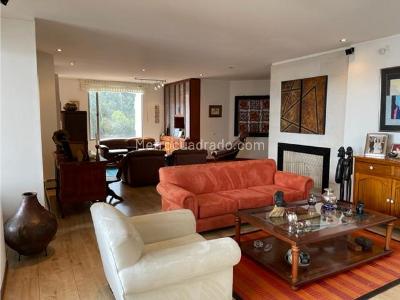 Apartamento de 3 alcobas en venta en Bosque Medina, Bogotá, 225 m² · foto 4 de 20
