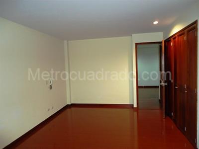 Apartamento en venta en Santa Barbara, Bogotá · foto 10 de 16