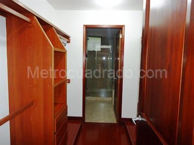 Apartamento en venta en Santa Barbara, Bogotá · foto 11 de 16