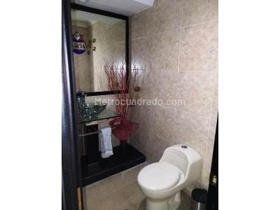 Apartamento de 3 alcobas en venta en Bosque De La Cañada, Bogotá, 217 m² · foto 9 de 19