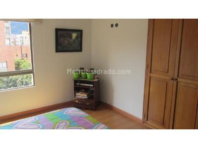Apartamento en venta en La Carolina, Bogotá · foto 5 de 13