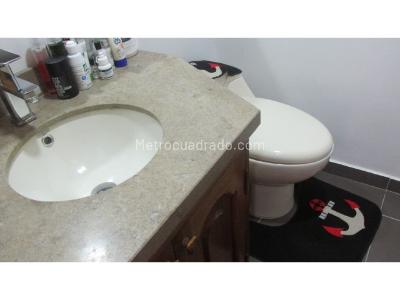 Apartamento en venta en La Carolina, Bogotá · foto 7 de 13