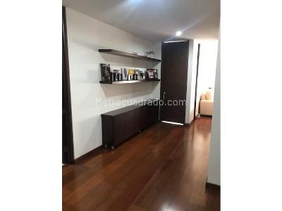 Apartamento de 3 alcobas en venta en Chico Navarra, Bogotá, 140 m² · foto 11 de 11
