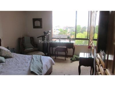 Apartamento en venta en La Carolina, Bogotá · foto 8 de 15