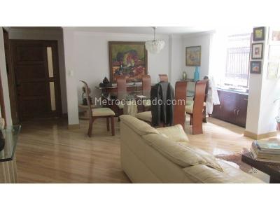 Apartamento en venta en La Carolina, Bogotá · foto 4 de 15