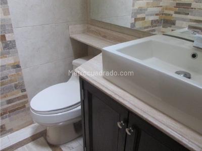 Apartamento en venta en Santa Barbara, Bogotá · foto 4 de 20