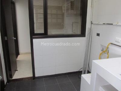 Apartamento en venta en Santa Barbara, Bogotá · foto 8 de 20