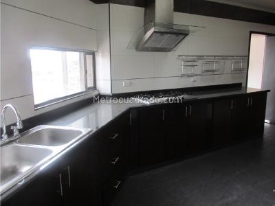Apartamento en venta en Santa Barbara, Bogotá · foto 11 de 20