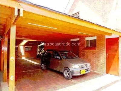 Casa de 3 alcobas en venta en San Jose De Bavaria, Bogotá, 160 m² · foto 20 de 20