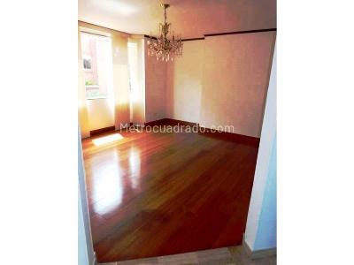 Casa de 3 alcobas en venta en San Jose De Bavaria, Bogotá, 160 m² · foto 4 de 20