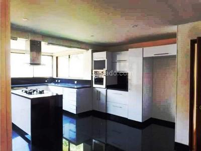 Casa de 3 alcobas en venta en San Jose De Bavaria, Bogotá, 160 m² · foto 6 de 20