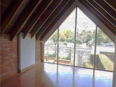 Casa de 3 alcobas en venta en San Jose De Bavaria, Bogotá, 160 m² · foto 14 de 20