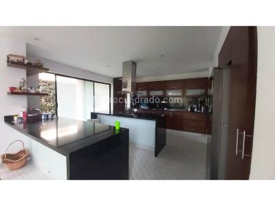 Casa de 4 alcobas en venta en Sendero Del Canelon, Cajicá, 430 m² · foto 4 de 14