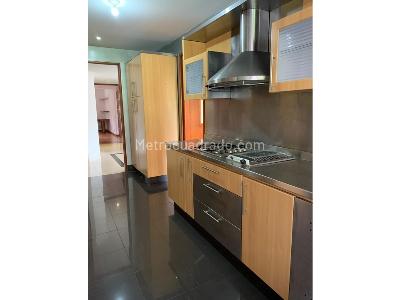 Apartamento de 3 alcobas en venta en Bosque De La Cañada, Bogotá, 189 m² · foto 6 de 20