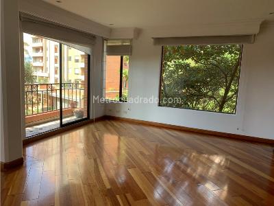 Apartamento de 3 alcobas en venta en Bosque De La Cañada, Bogotá, 189 m² · foto 13 de 20