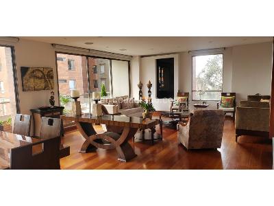 Apartamento de 3 alcobas en venta en Sierras Del Moral, Bogotá, 220 m² · foto 2 de 20