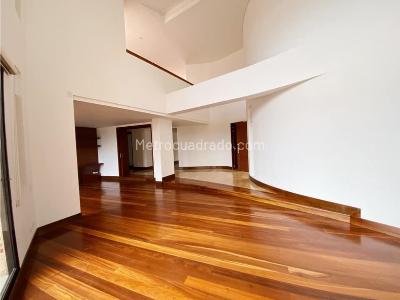 Apartamento de 4 alcobas en venta en Bosque Medina, Bogotá, 384 m² · foto 10 de 20