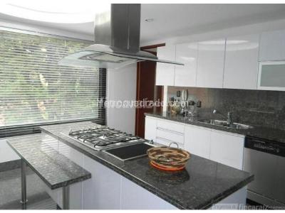 Apartamento de 4 alcobas en venta en Bosque Medina, Bogotá, 384 m² · foto 16 de 20