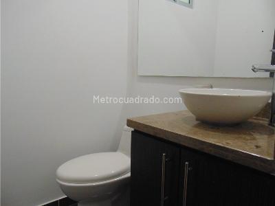 Apartaestudio en venta en Cedritos, Bogotá, 59 m² · foto 9 de 20