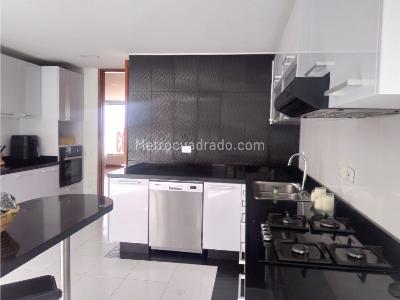 Apartamento en venta en Bosque De Pinos, Bogotá · foto 9 de 14