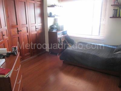 Apartamento en venta en Santa Barbara, Bogotá · foto 10 de 17