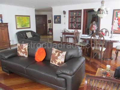 Apartamento en venta en Santa Barbara, Bogotá · foto 6 de 17
