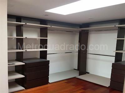 Apartamento de 3 alcobas en venta en Sierras Del Moral, Bogotá, 264 m² · foto 5 de 12