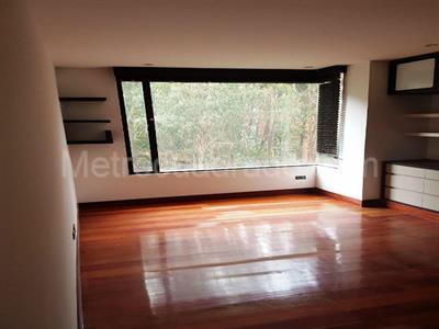 Apartamento de 3 alcobas en venta en Sierras Del Moral, Bogotá, 264 m² · foto 7 de 12