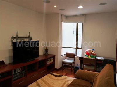 Apartamento de 3 alcobas en venta en Bosque Medina, Bogotá, 220 m² · foto 4 de 15