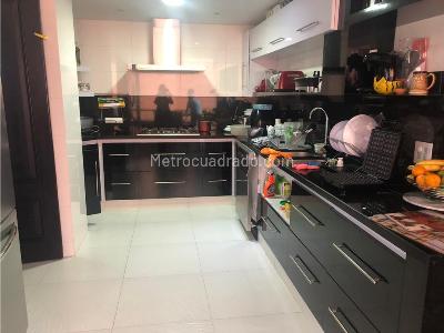 Apartamento en venta en Bosques Del Marques, Bogotá · foto 13 de 16