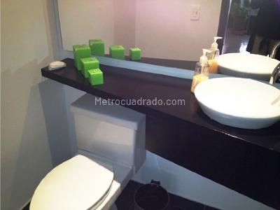 Apartamento de 3 alcobas en venta en Alameda 134, Bogotá, 164 m² · foto 2 de 20