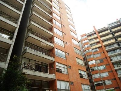 Apartamento de 3 alcobas en venta en Alameda 134, Bogotá, 164 m² · foto 15 de 20