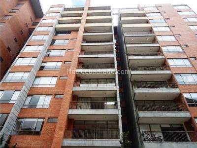 Apartamento de 3 alcobas en venta en Alameda 134, Bogotá, 164 m² · foto 16 de 20