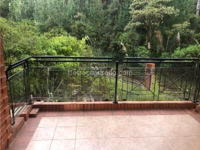 Apartamento de 3 alcobas en venta en Santa Barbara, Bogotá, 300 m² · foto 5 de 13