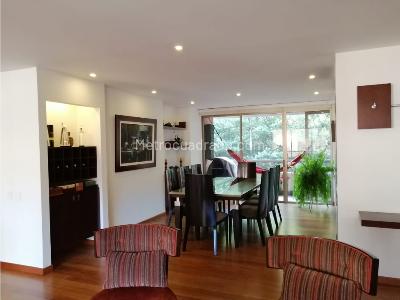 Apartamento de 3 alcobas en venta en Bella Suiza, Bogotá, 222 m² · foto 11 de 20