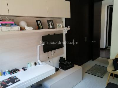 Apartamento en venta en Reserva De La Sierra, Bogotá · foto 8 de 18