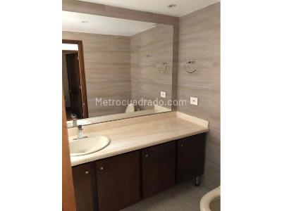 Apartamento en venta en Santa Barbara Alta, Bogotá · foto 9 de 20